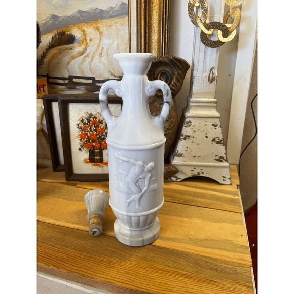 Vintage 1971 Jim Beam Discus Bottle White Marble Slag Glass Greek - Picture 2 of 7